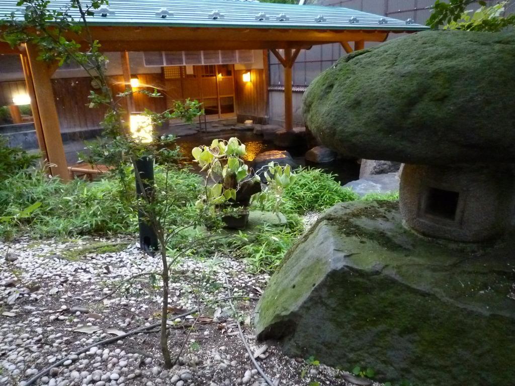 Yudanaka Tawaraya Ryokan Yamanouchi  Exterior foto